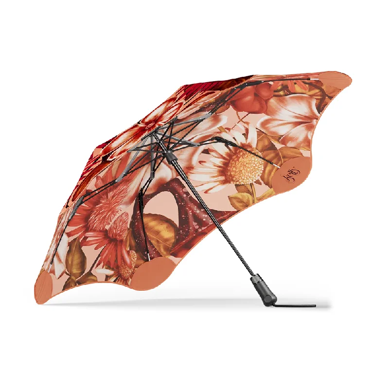 Blunt Umbrella Metro x Kelly Thomson